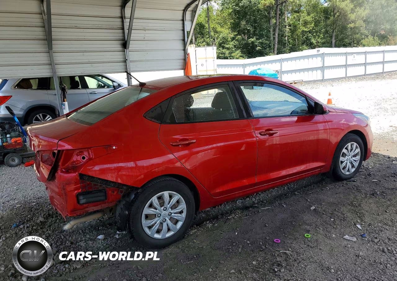 2018 Hyundai Accent Se VIN:3KPC24A38JE016298 - 3