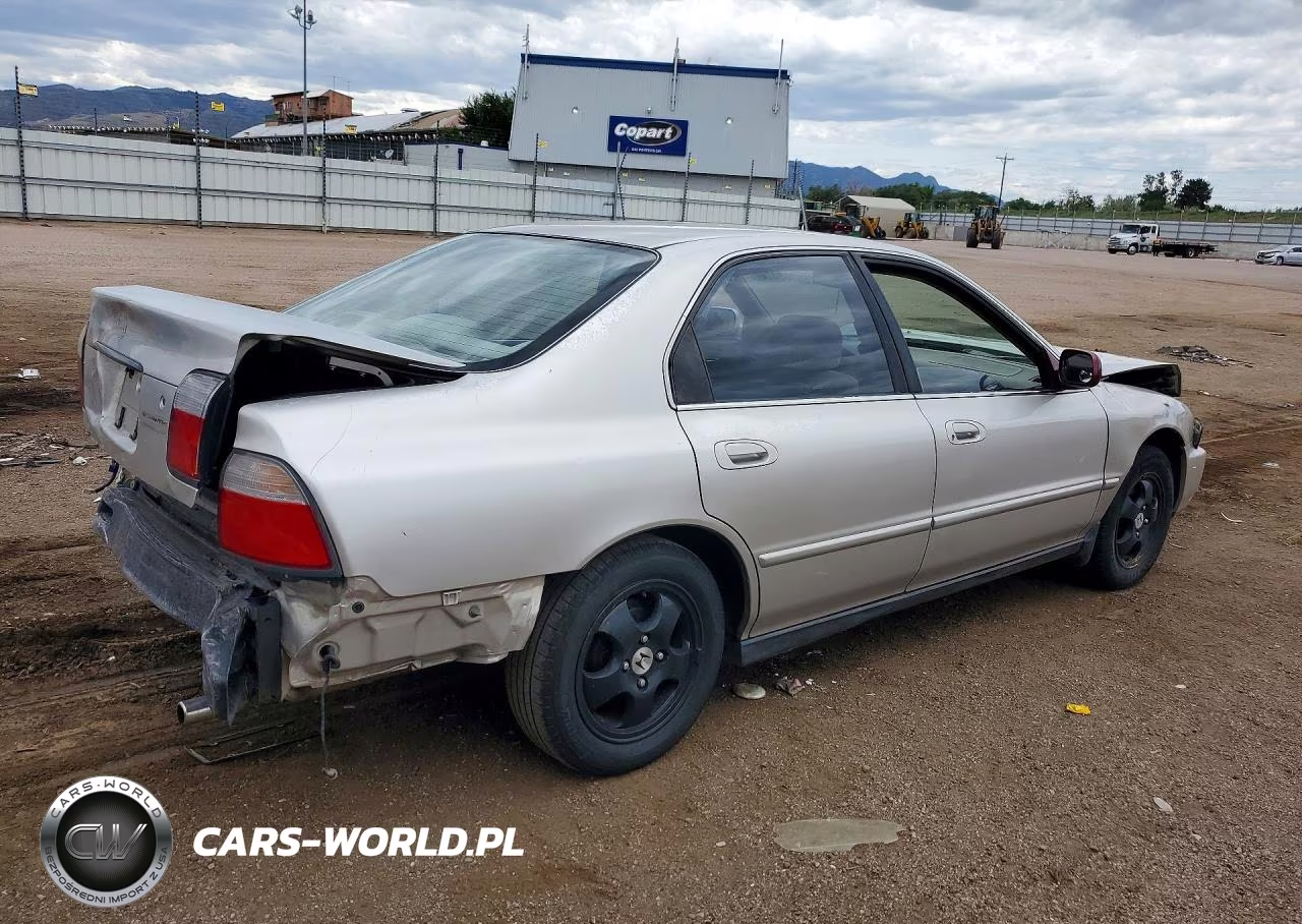 1997 Honda Accord 4D Se VIN:1HGCD5603VA062498 - 3