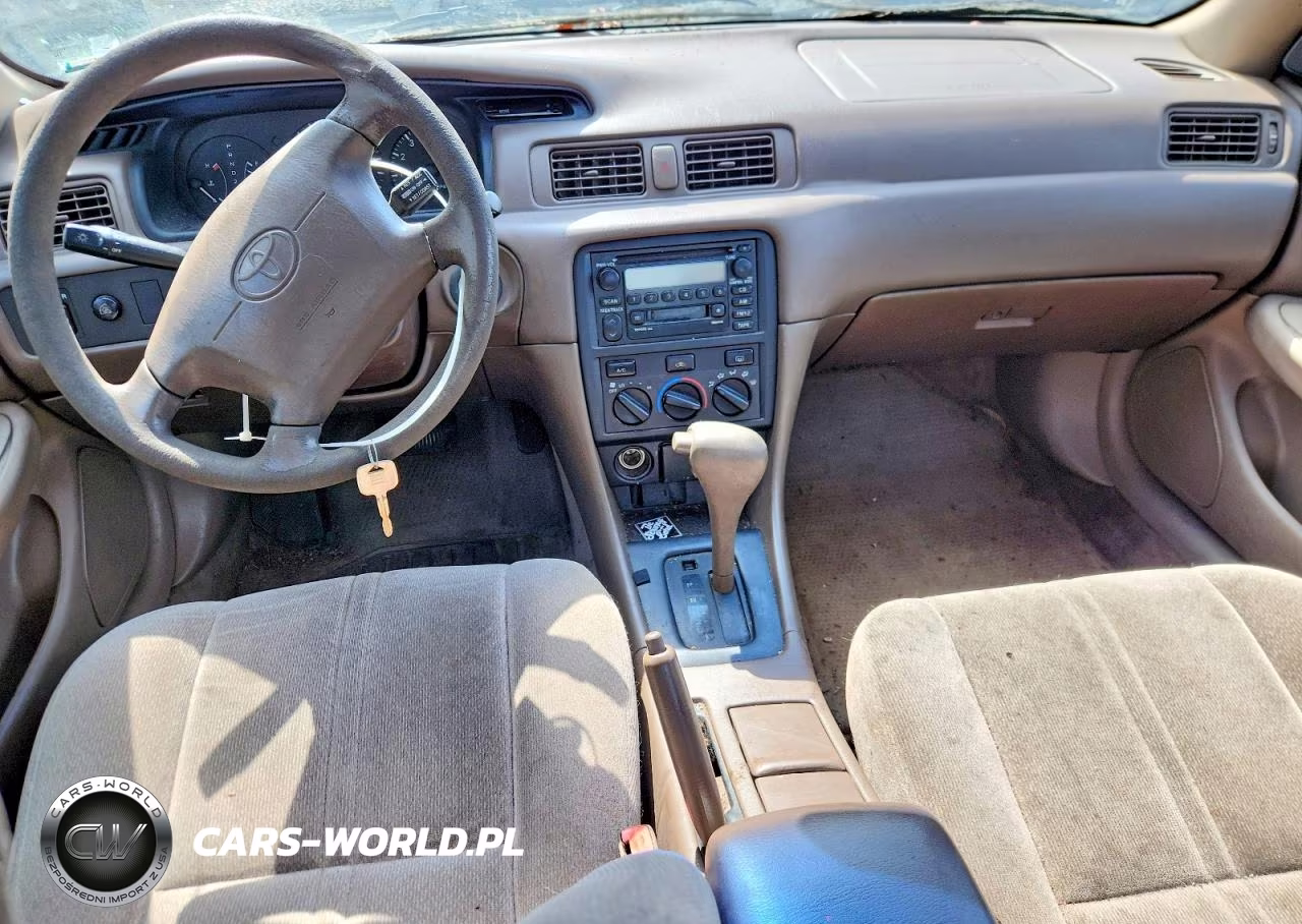 2000 Toyota Camry Le VIN:4T1BG22K7YU971866 - 8