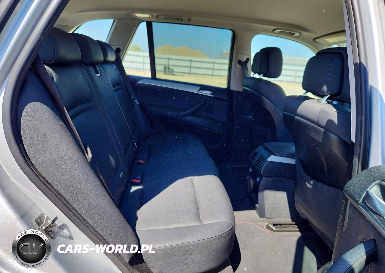 2012 BMW X5 xDrive35I VIN:5UXZV4C51CL988284 - 10