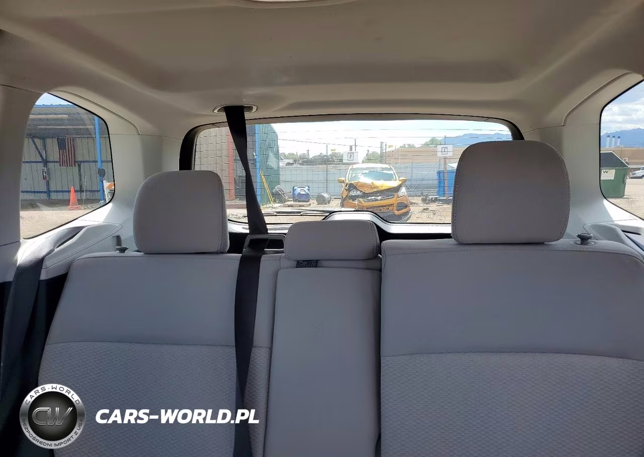 2016 Subaru Forester 2.5I Premium VIN:JF2SJADC6GH565673 - 10