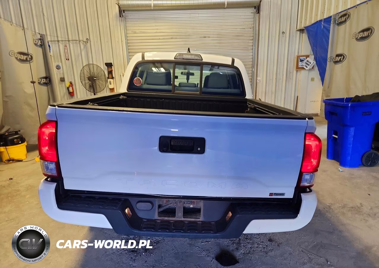 2017 Toyota Tacoma Sr VIN:5TFAX5GN9HX088239 - 6