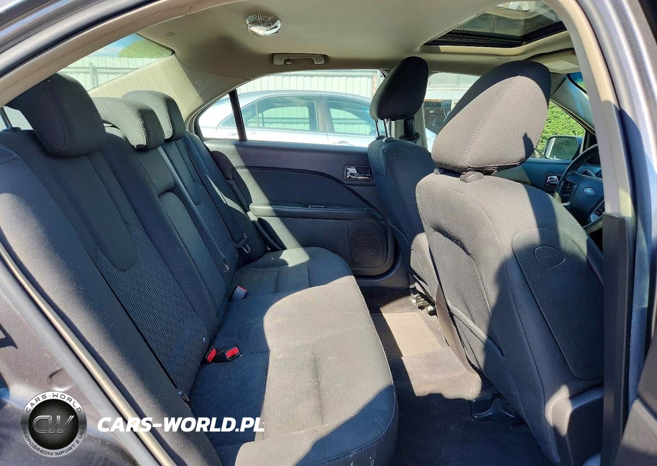 2010 Ford Fusion Se VIN:3FAHP0HG5AR337237 - 10