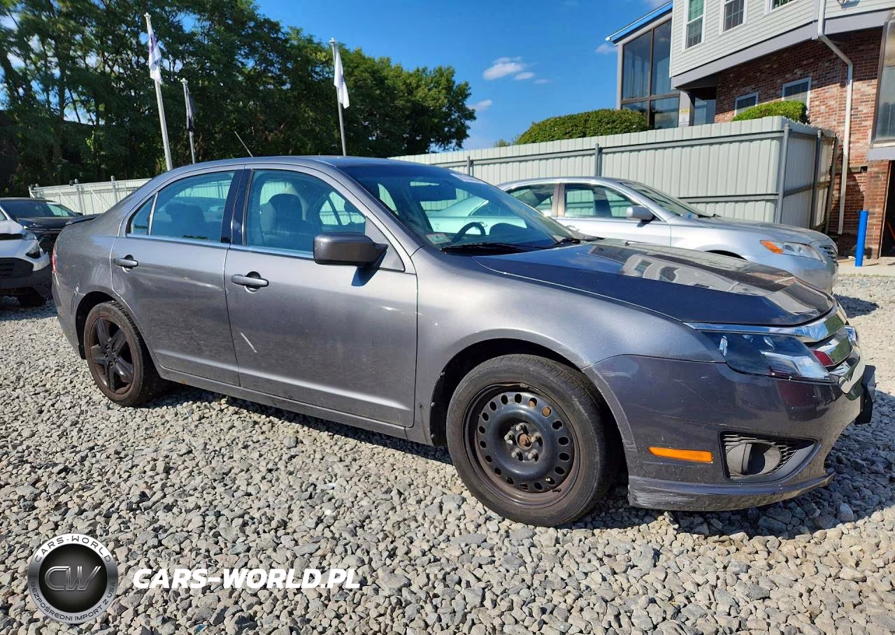 2010 Ford Fusion Se VIN:3FAHP0HG5AR337237 - 4