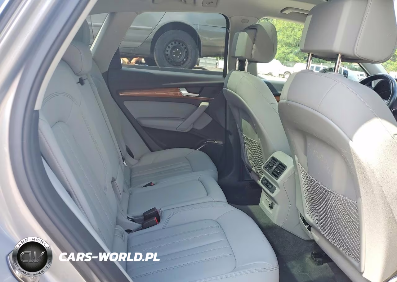 2021 Audi Q5 Premium VIN:WA1AAAFY6M2051947 - 11