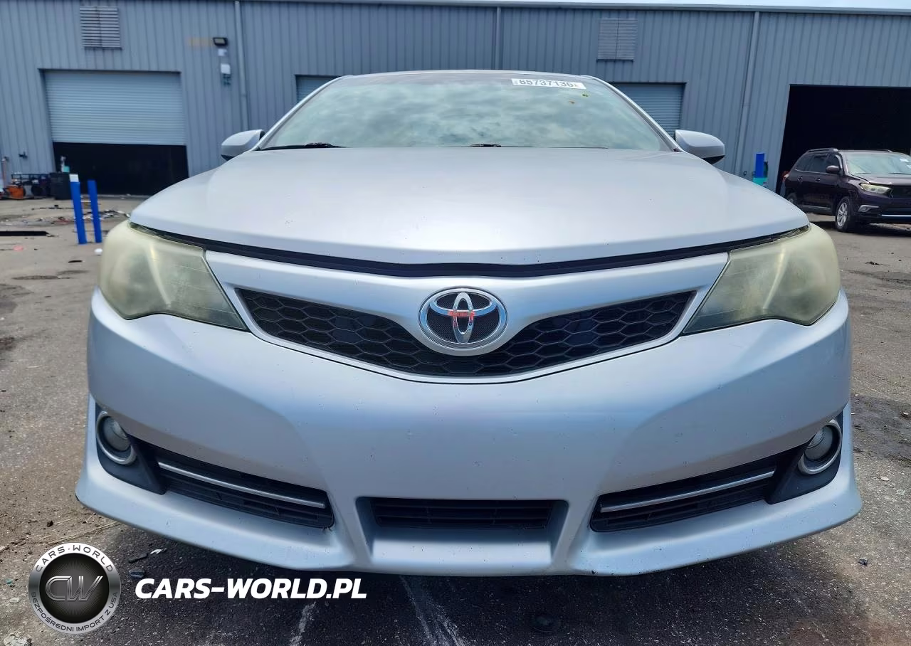2014 Toyota Camry Se VIN:4T1BF1FK0EU339696 - 5