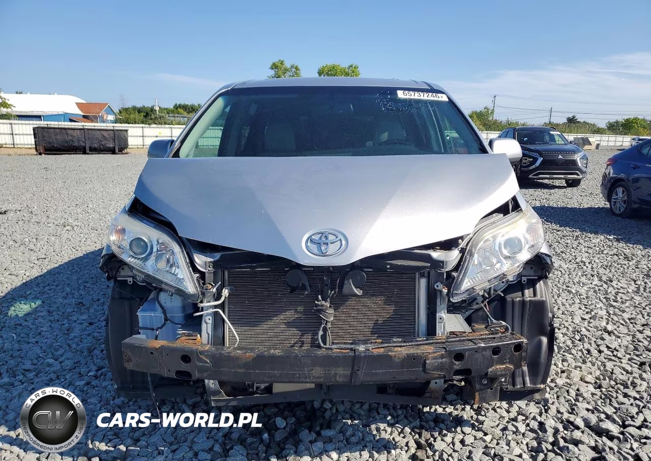 2016 Toyota Sienna Xle 8-Passenger VIN:5TDYK3DC6GS701913 - 5
