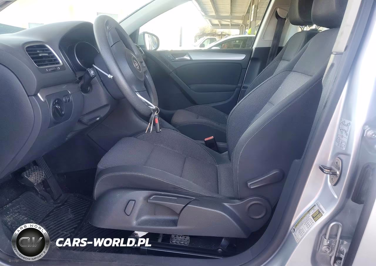 2011 Volkswagen Golf VIN:WVWDB7AJ5BW072713 - 7