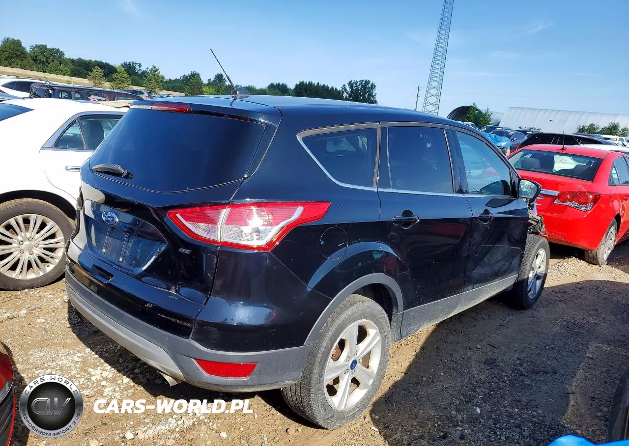 2016 Ford Escape Se VIN:1FMCU0G7XGUB22285 - 3