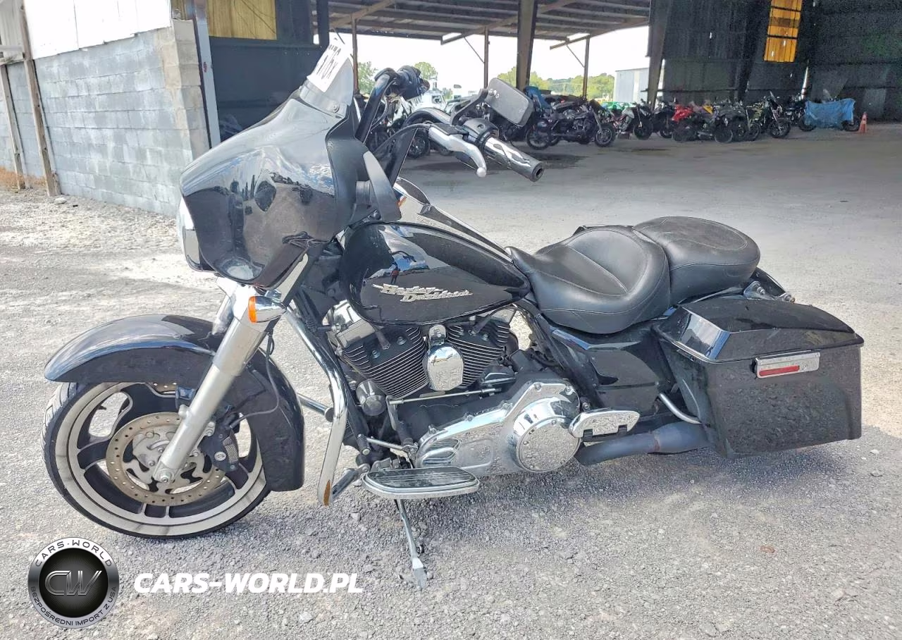 2010 Harley-Davidson Flhx VIN:1HD1KB415AB660357 - 3