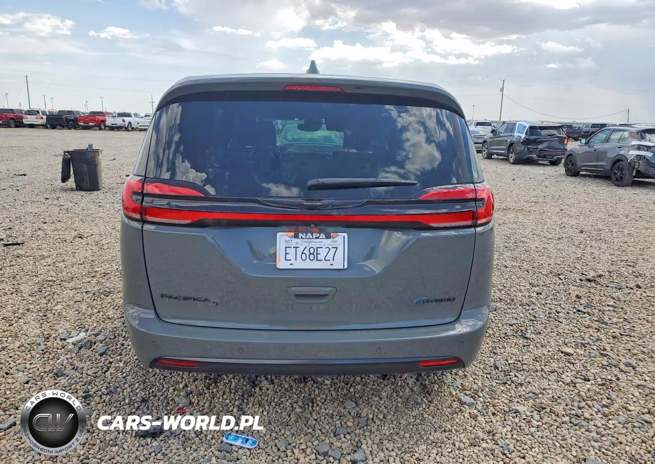 2022 Chrysler Pacifica Hybrid Limited VIN:2C4RC1S78NR130846 - 6