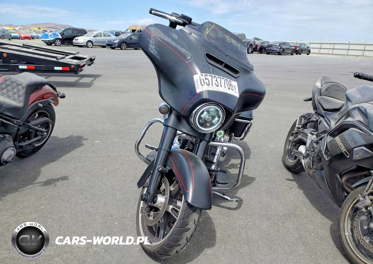 2015 Harley-Davidson Flhxs Street Glide Special VIN:1HD1KRM32FB696394 - 2