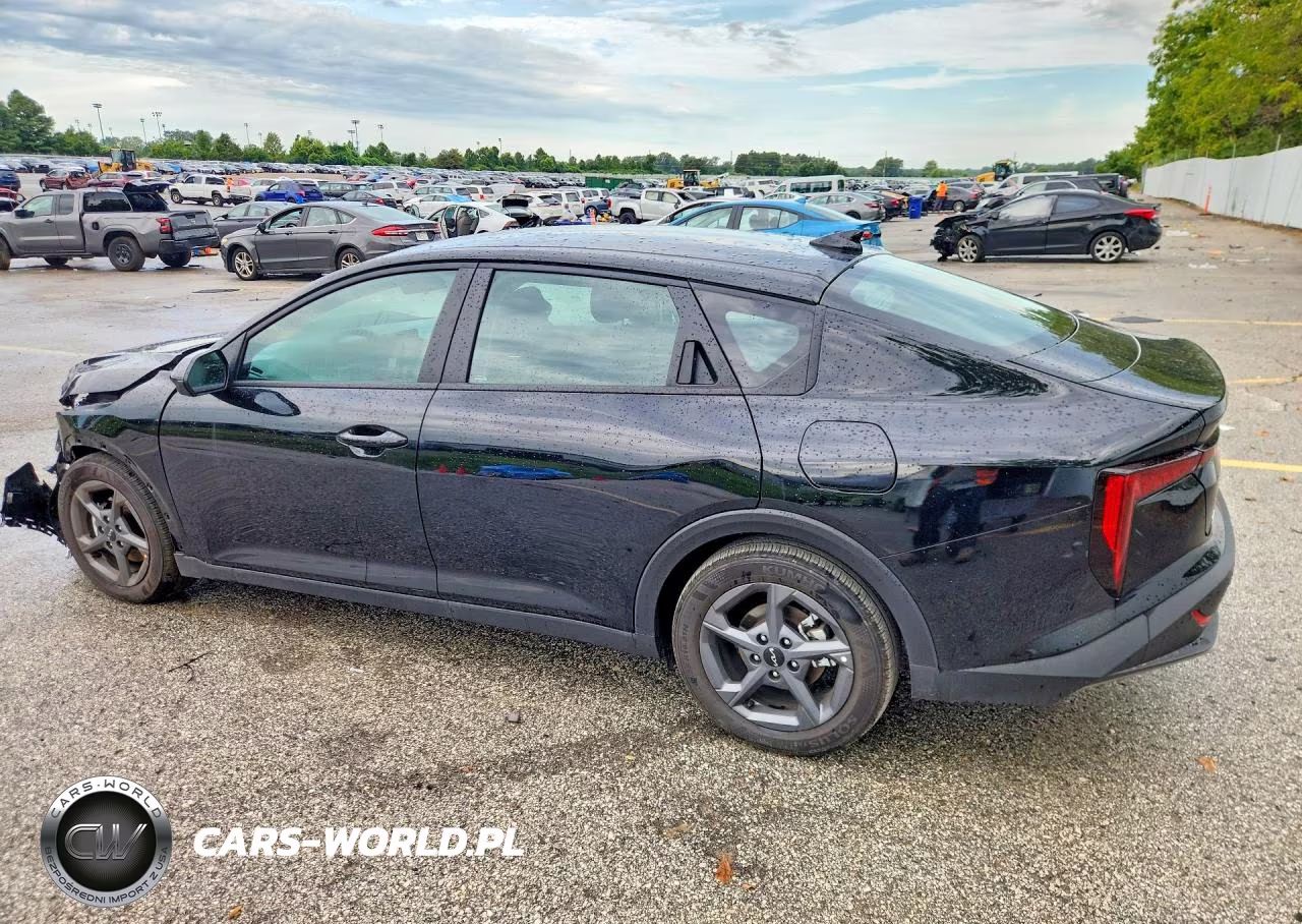 2026 Kia K4 Lxs VIN:3KPFT4DE0TE304245 - 2