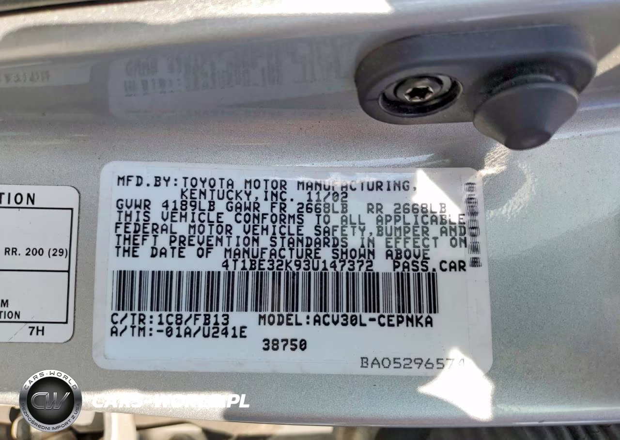2003 Toyota Camry Le VIN:4T1BE32K93U147372 - 12