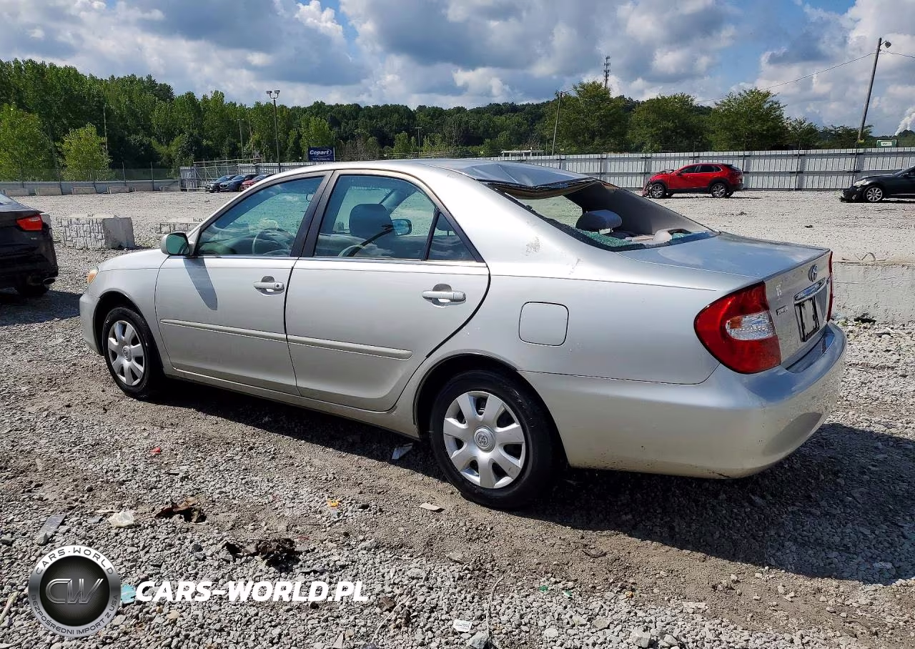 2003 Toyota Camry Le VIN:4T1BE32K93U147372 - 2