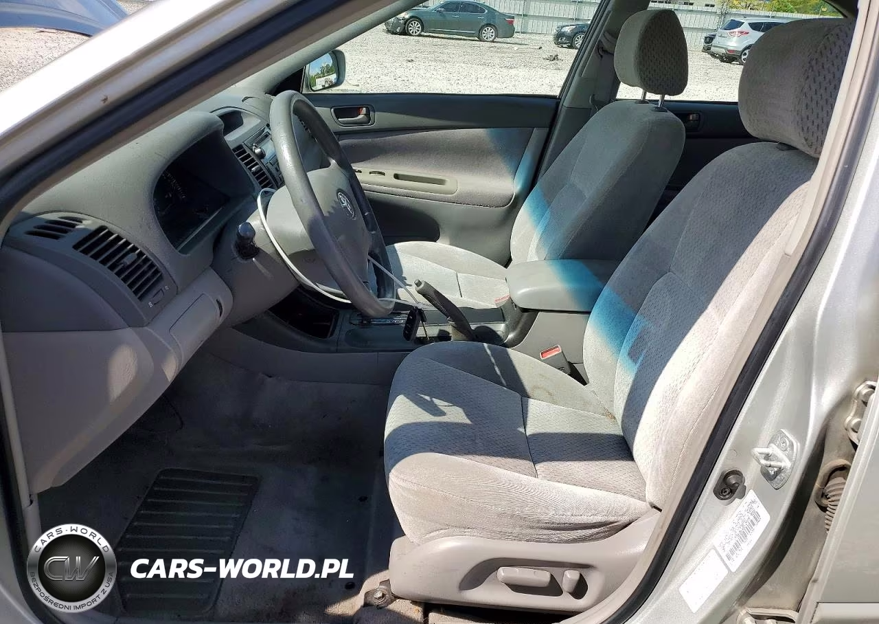 2003 Toyota Camry Le VIN:4T1BE32K93U147372 - 7
