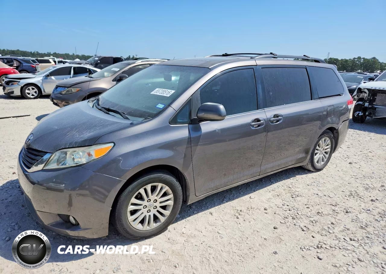 2011 Toyota Sienna Xle 8-Passenger VIN:5TDYK3DC1BS136012 - 1