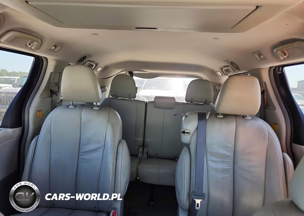 2011 Toyota Sienna Xle 8-Passenger VIN:5TDYK3DC1BS136012 - 10