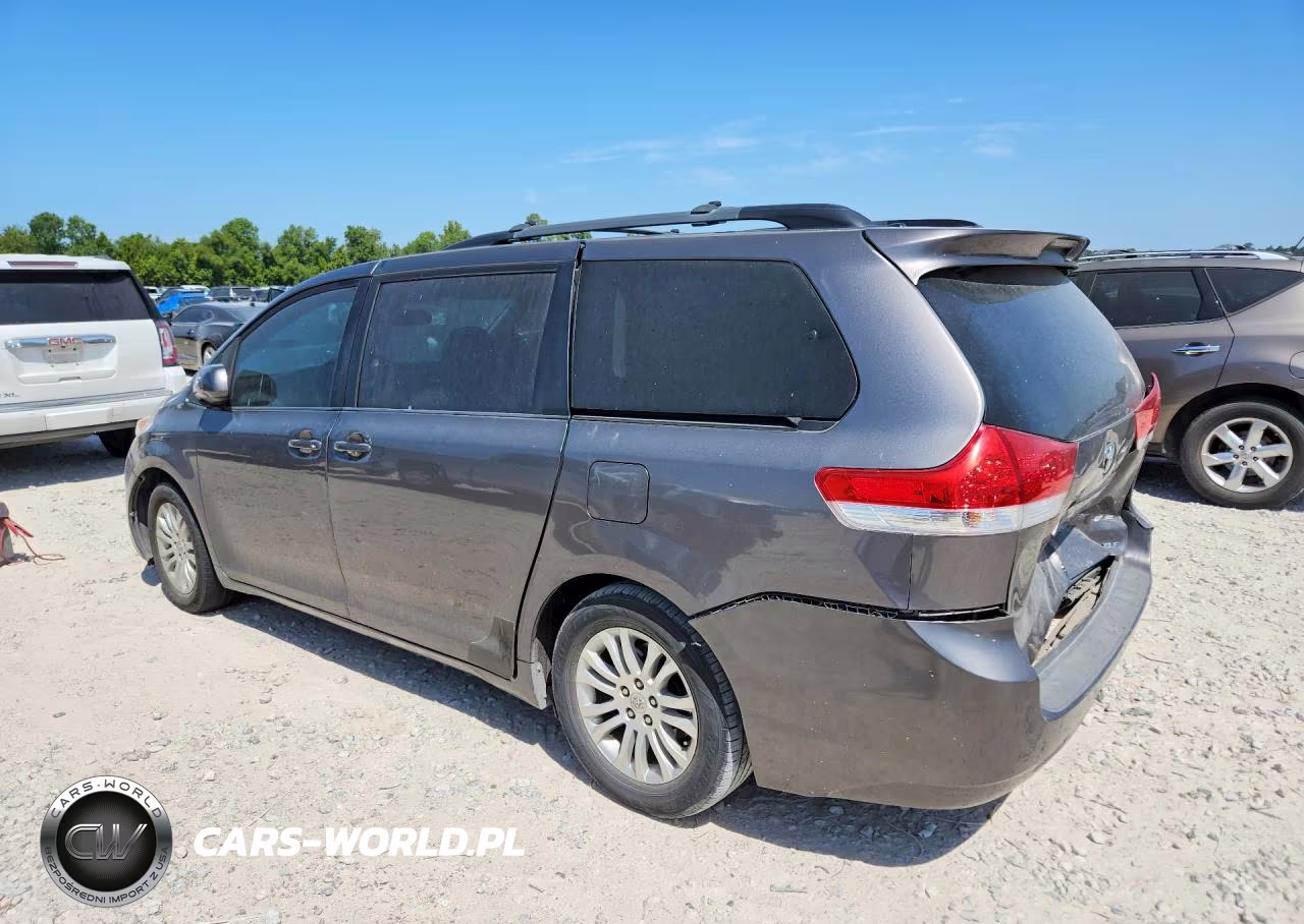 2011 Toyota Sienna Xle 8-Passenger VIN:5TDYK3DC1BS136012 - 2