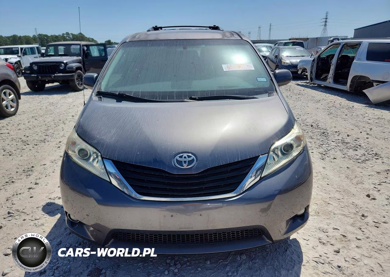 2011 Toyota Sienna Xle 8-Passenger VIN:5TDYK3DC1BS136012 - 5
