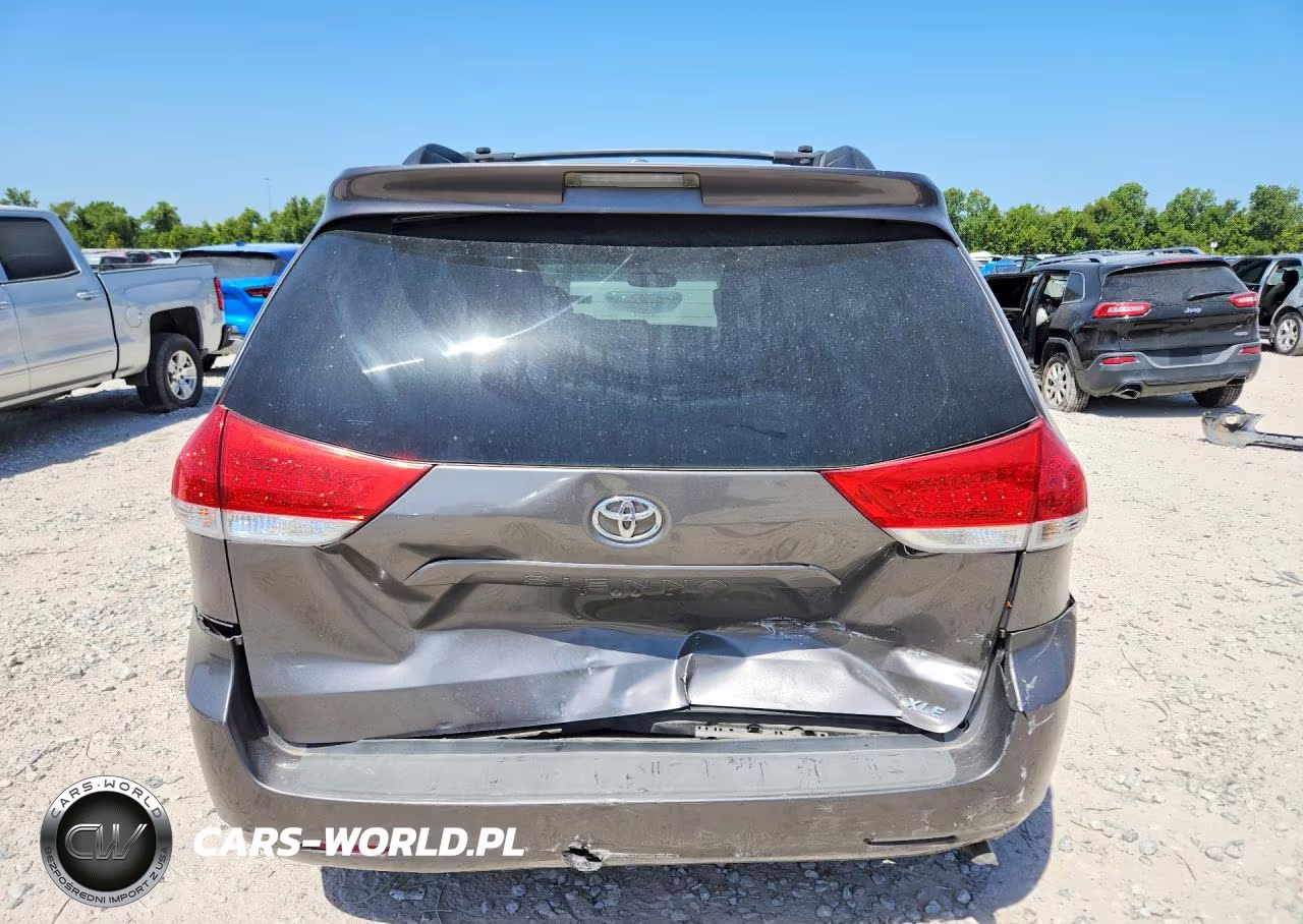 2011 Toyota Sienna Xle 8-Passenger VIN:5TDYK3DC1BS136012 - 6