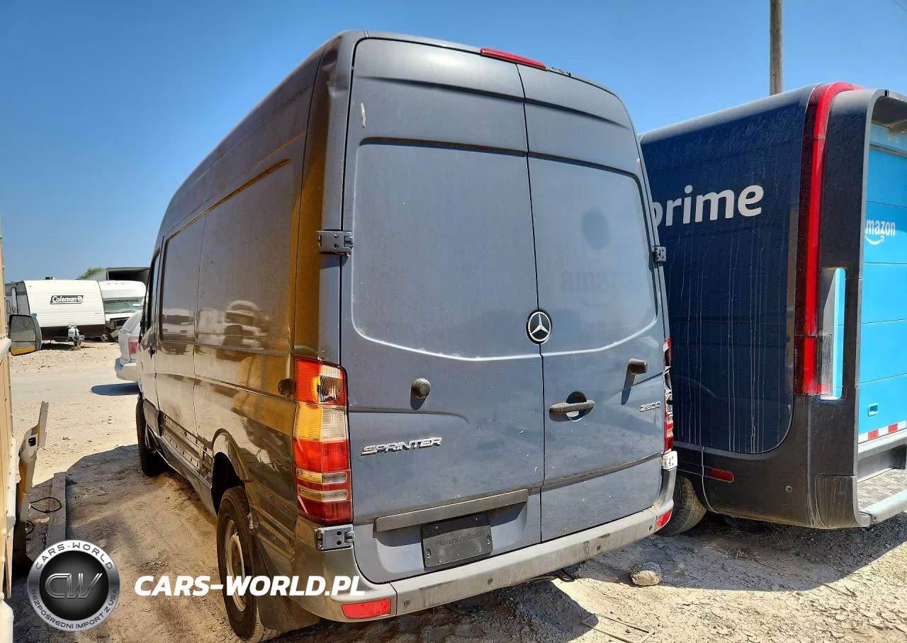 2018 Mercedes-Benz Sprinter 2500 VIN:WD3PE7CDXJP631901 - 2