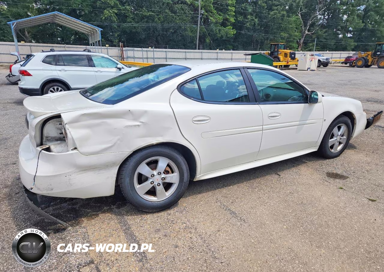 2008 Pontiac Grand Prix VIN:2G2WP552781149622 - 3