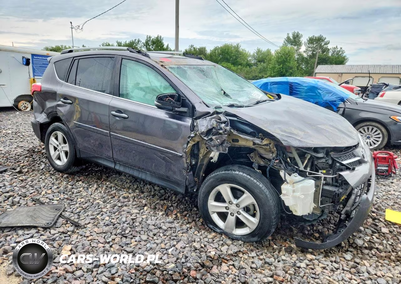 2014 Toyota Rav4 Xle VIN:2T3WFREVXEW126502 - 4