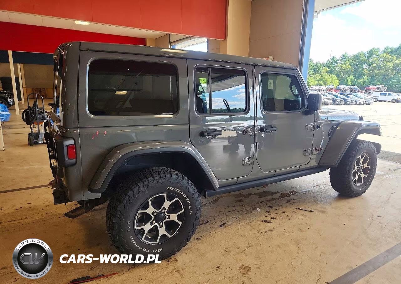 2021 Jeep Wrangler Unlimited Rubicon VIN:1C4HJXFN1MW796403 - 3