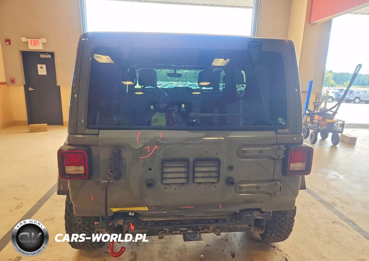 2021 Jeep Wrangler Unlimited Rubicon VIN:1C4HJXFN1MW796403 - 6