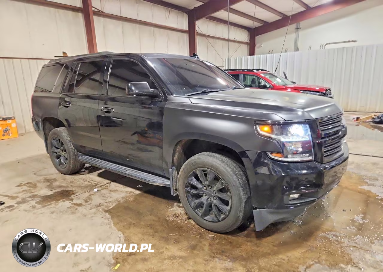 2017 Chevrolet Tahoe K1500 Premier VIN:1GNSKCKC7HR387429 - 4