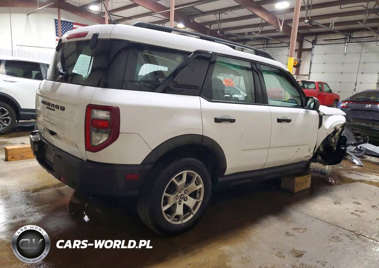 2022 Ford Bronco Sport VIN:3FMCR9A63NRD10611 - 3