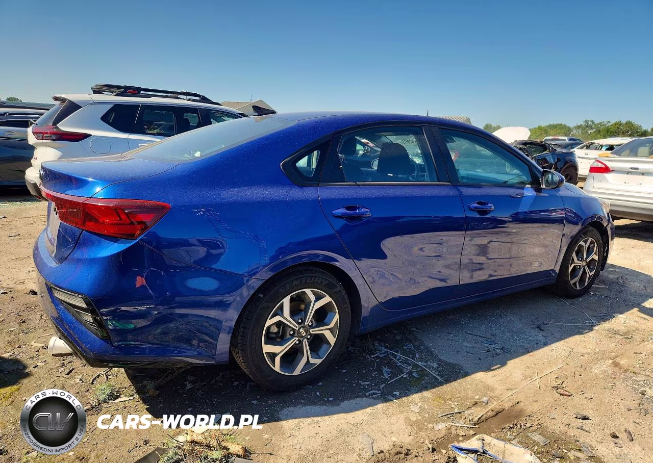 2021 Kia Forte Lxs VIN:3KPF24AD0ME412204 - 3