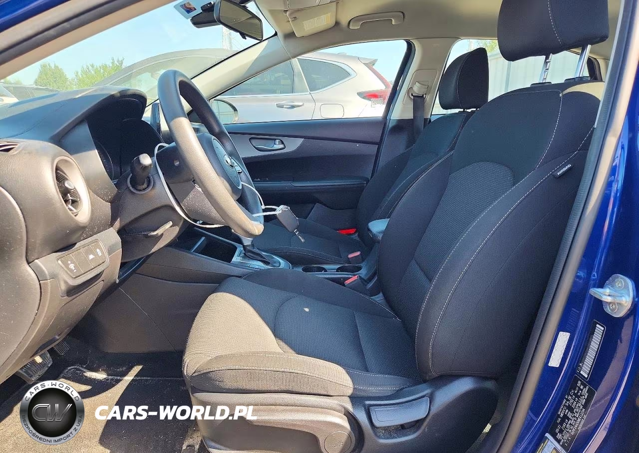 2021 Kia Forte Lxs VIN:3KPF24AD0ME412204 - 7