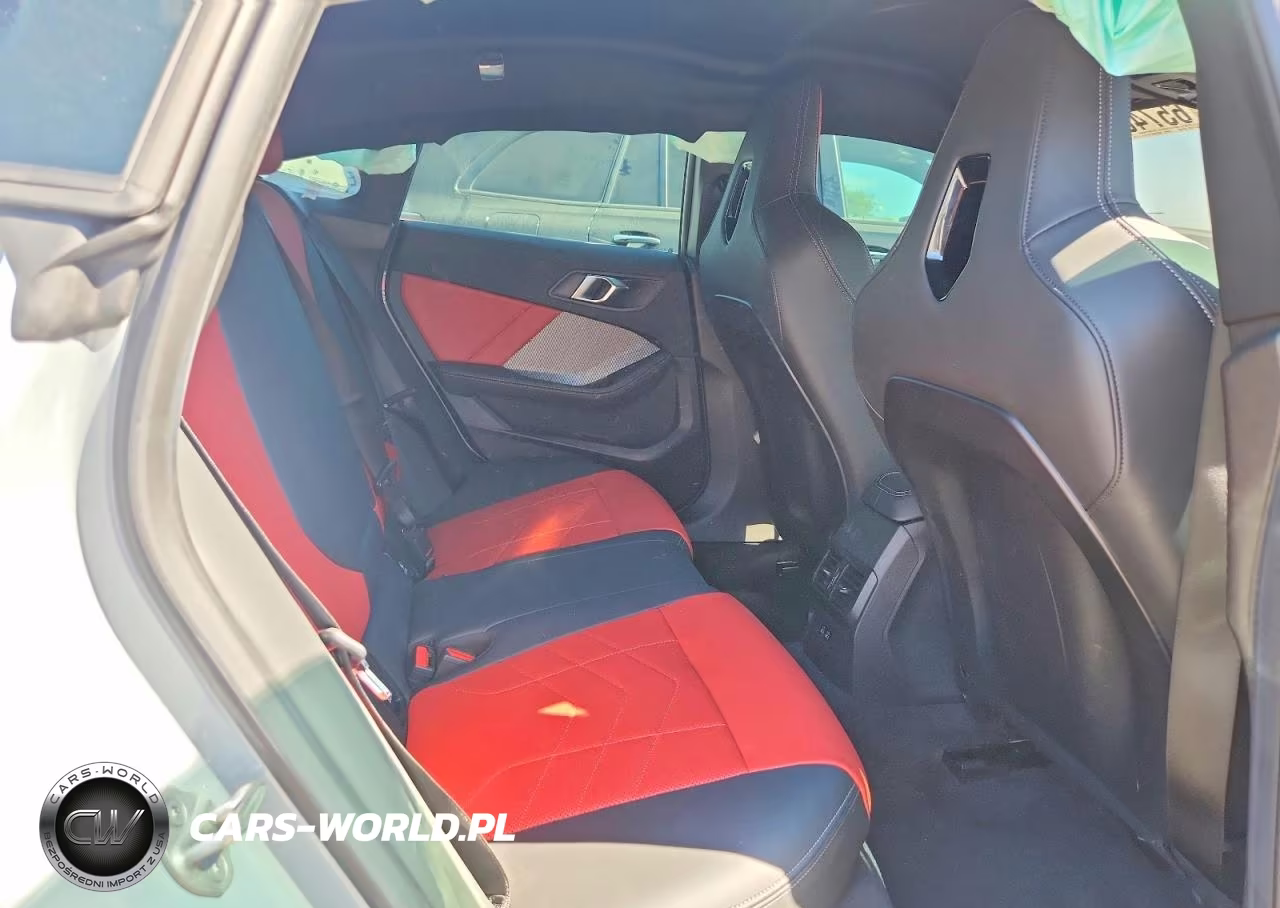 2026 BMW M235Xi VIN:WBA33GG0XT7T85224 - 10