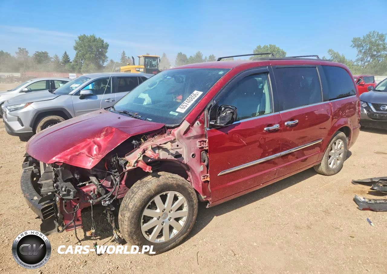 2015 Chrysler Town & Country Touring – zdjęcie 1 z 13