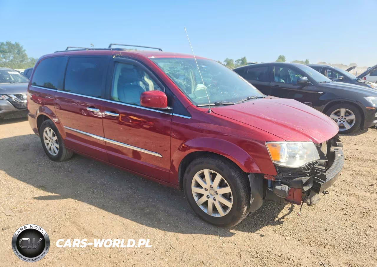 2015 Chrysler Town & Country Touring VIN:2C4RC1BG3FR665097 - 4