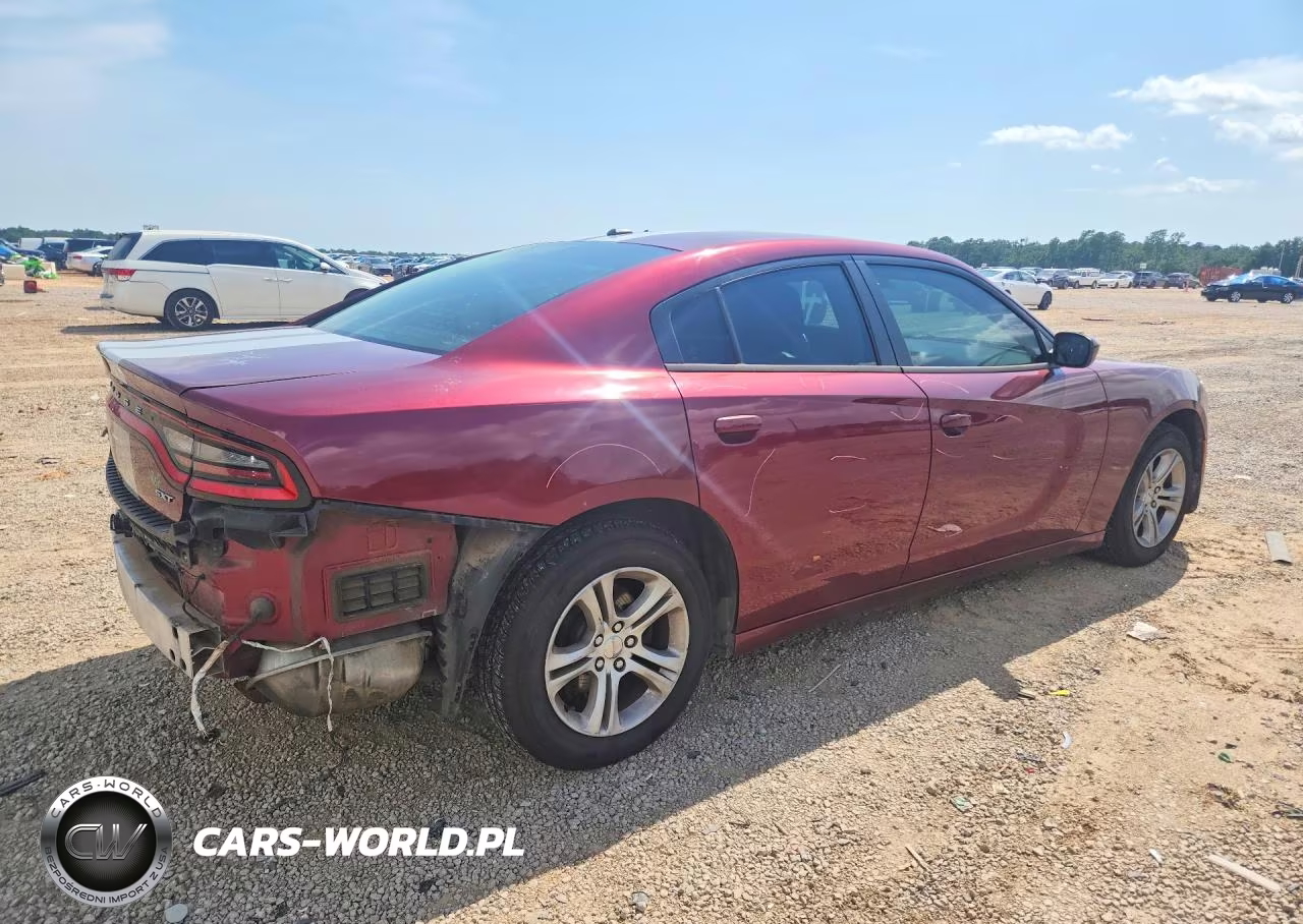 2018 Dodge Charger Sxt VIN:2C3CDXBG6JH152421 - 3