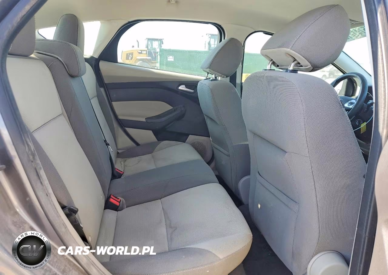 2013 Ford Focus Se VIN:1FADP3K28DL267734 - 10