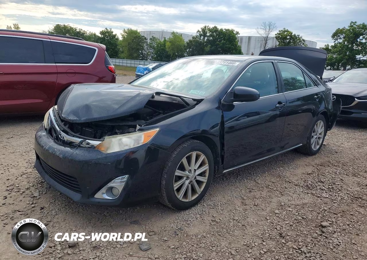 2012 Toyota Camry Xle – zdjęcie 1 z 12