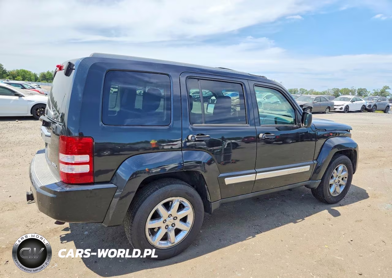 2008 Jeep Liberty Limited VIN:1J8GN58K38W176142 - 3
