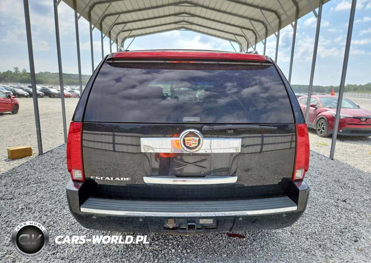 2007 Cadillac Escalade Luxury VIN:1GYEC638X7R314627 - 6