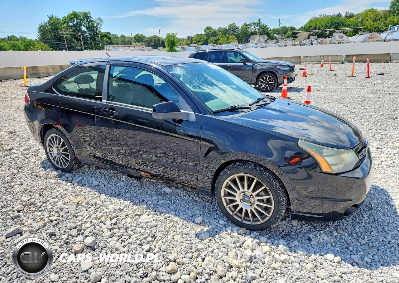 2010 Ford Focus Ses VIN:1FAHP3DN6AW233360 - 4