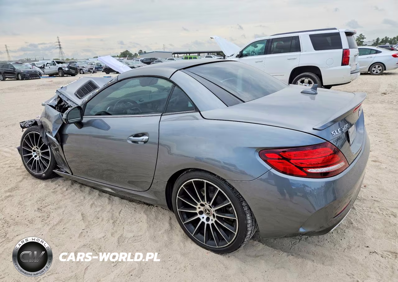 2018 Mercedes-Benz Slc 300 VIN:WDDPK3JA8JF149438 - 2