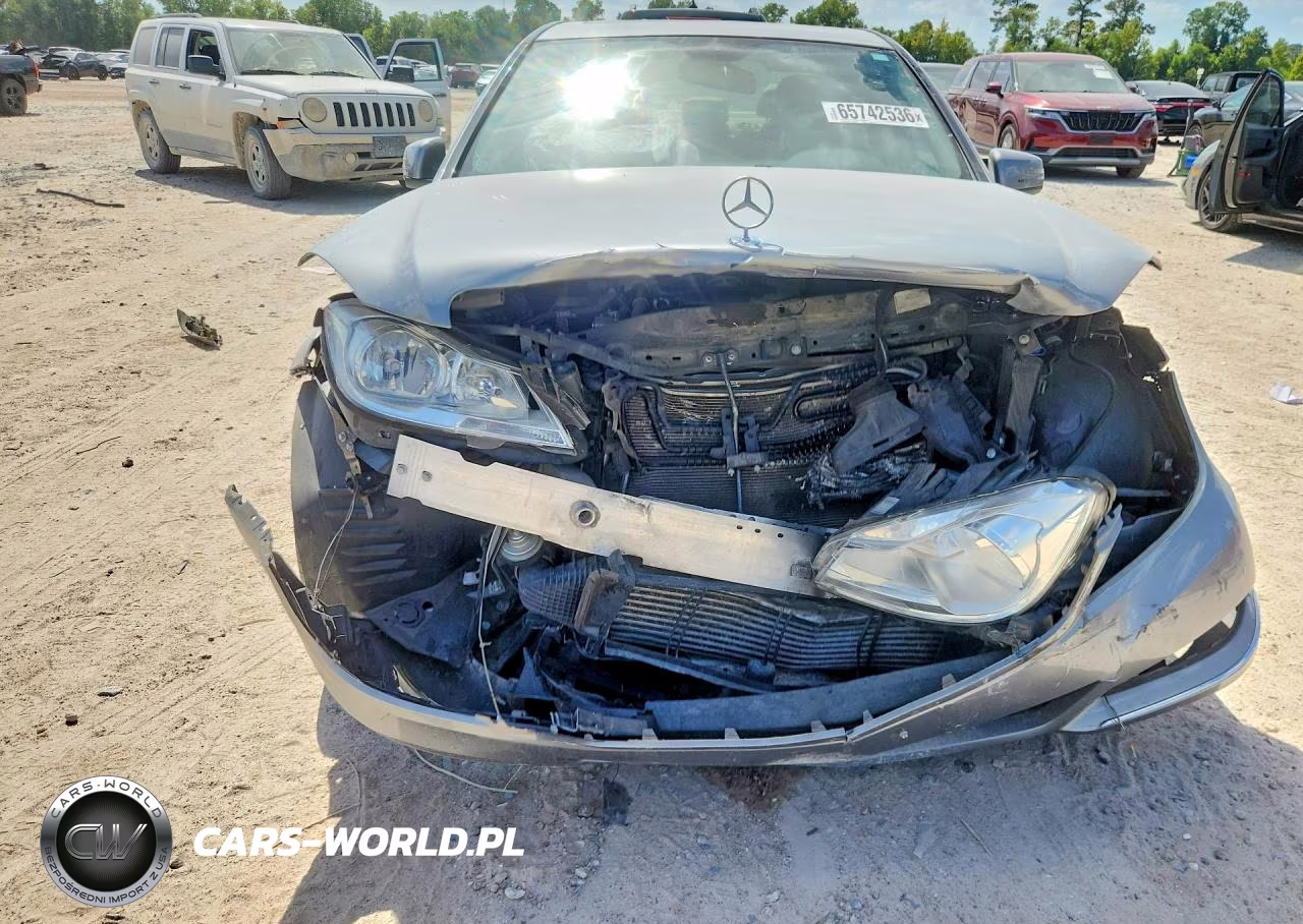 2014 Mercedes-Benz C 250 VIN:WDDGF4HB0EA953504 - 5