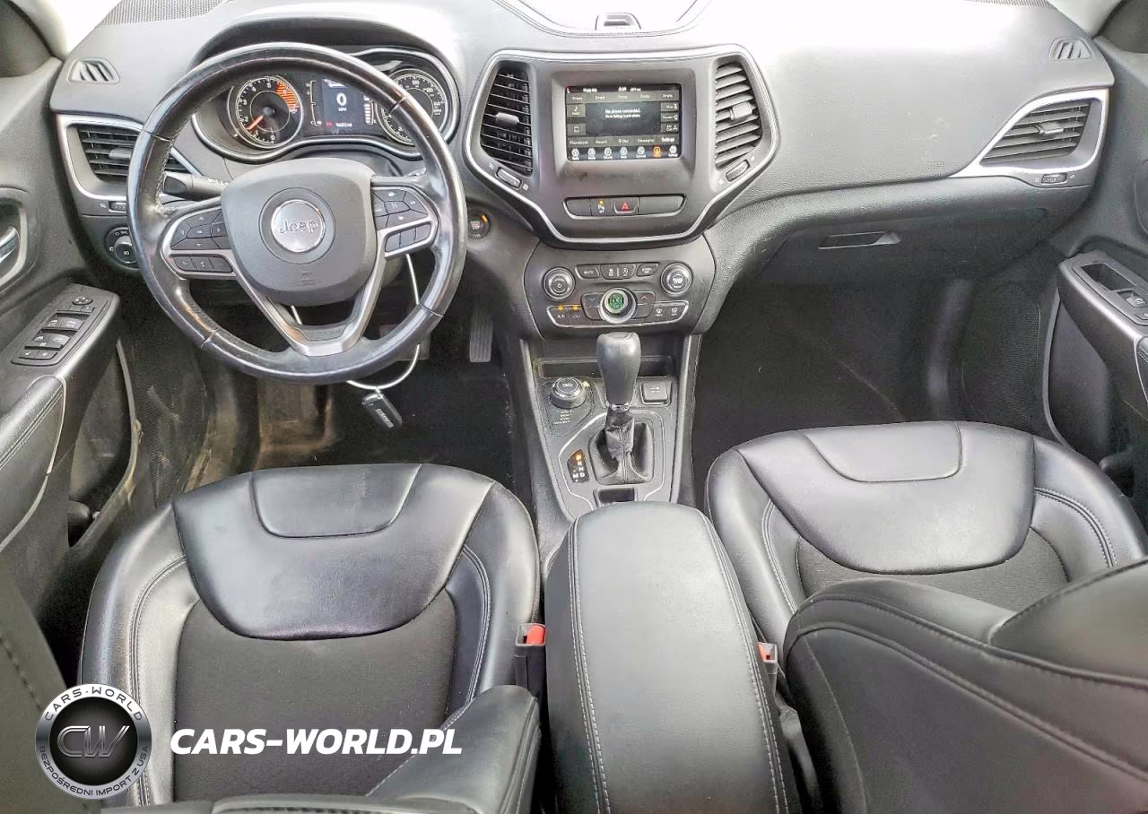 2020 Jeep Cherokee Latitude Plus VIN:1C4PJMLN3LD555354 - 8