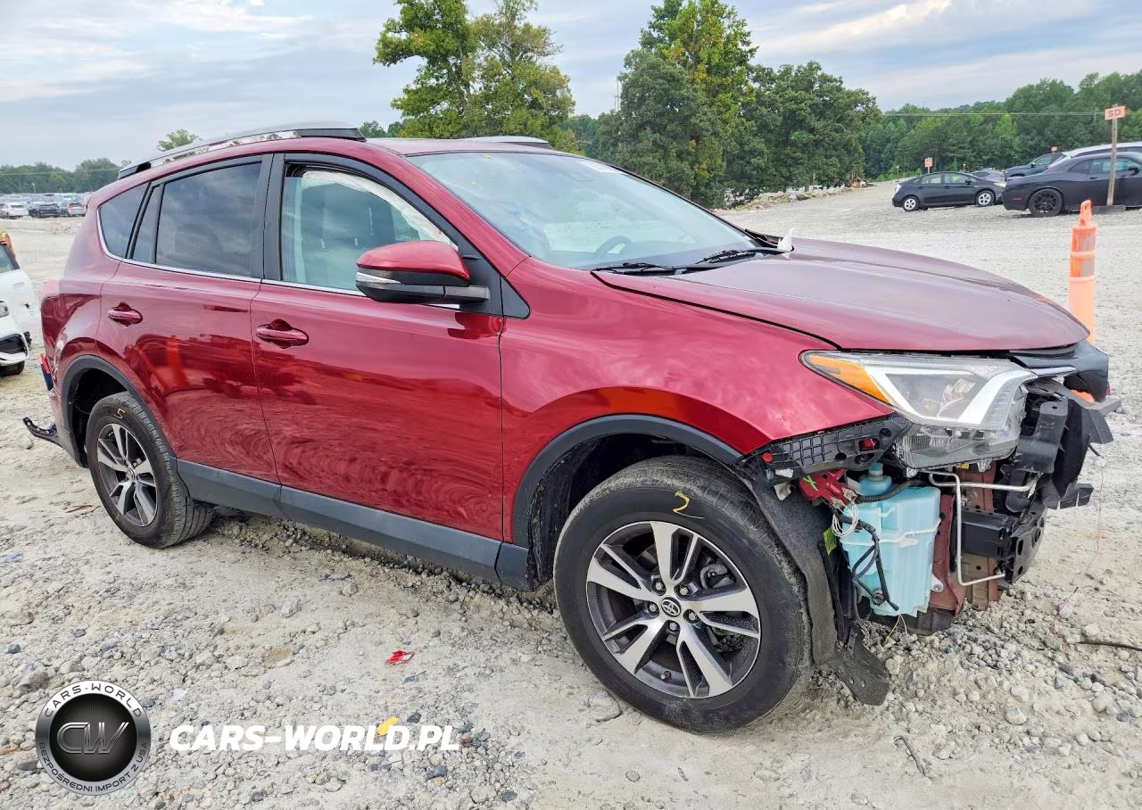2018 Toyota Rav4 Xle VIN:2T3WFREV7JW455068 - 4