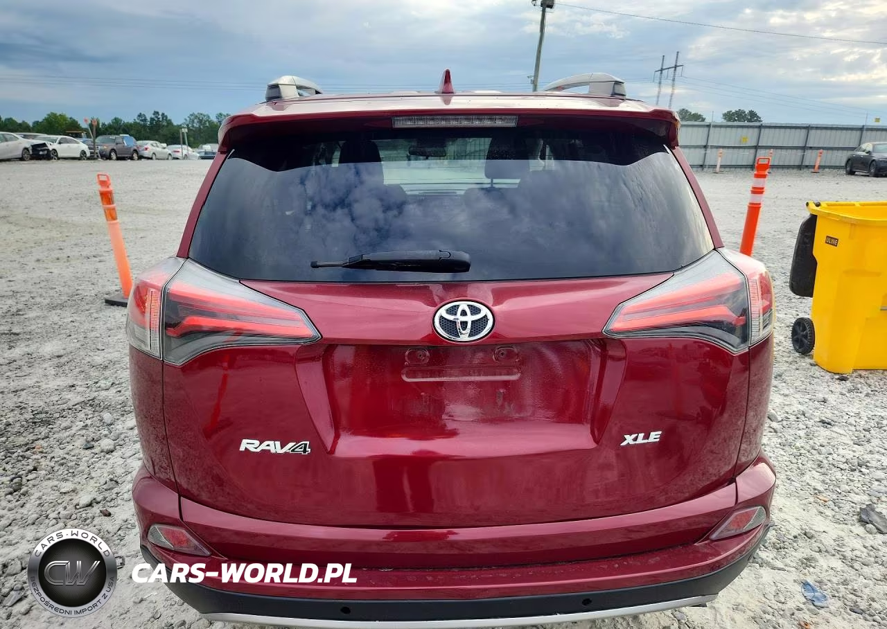 2018 Toyota Rav4 Xle VIN:2T3WFREV7JW455068 - 6