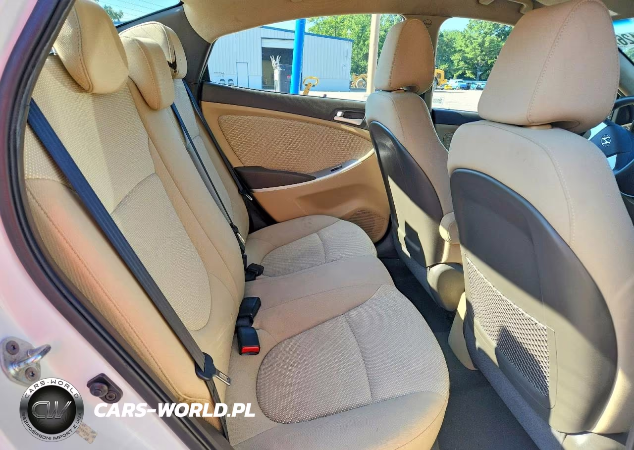 2013 Hyundai Accent Gls VIN:KMHCT4AE6DU393552 - 10