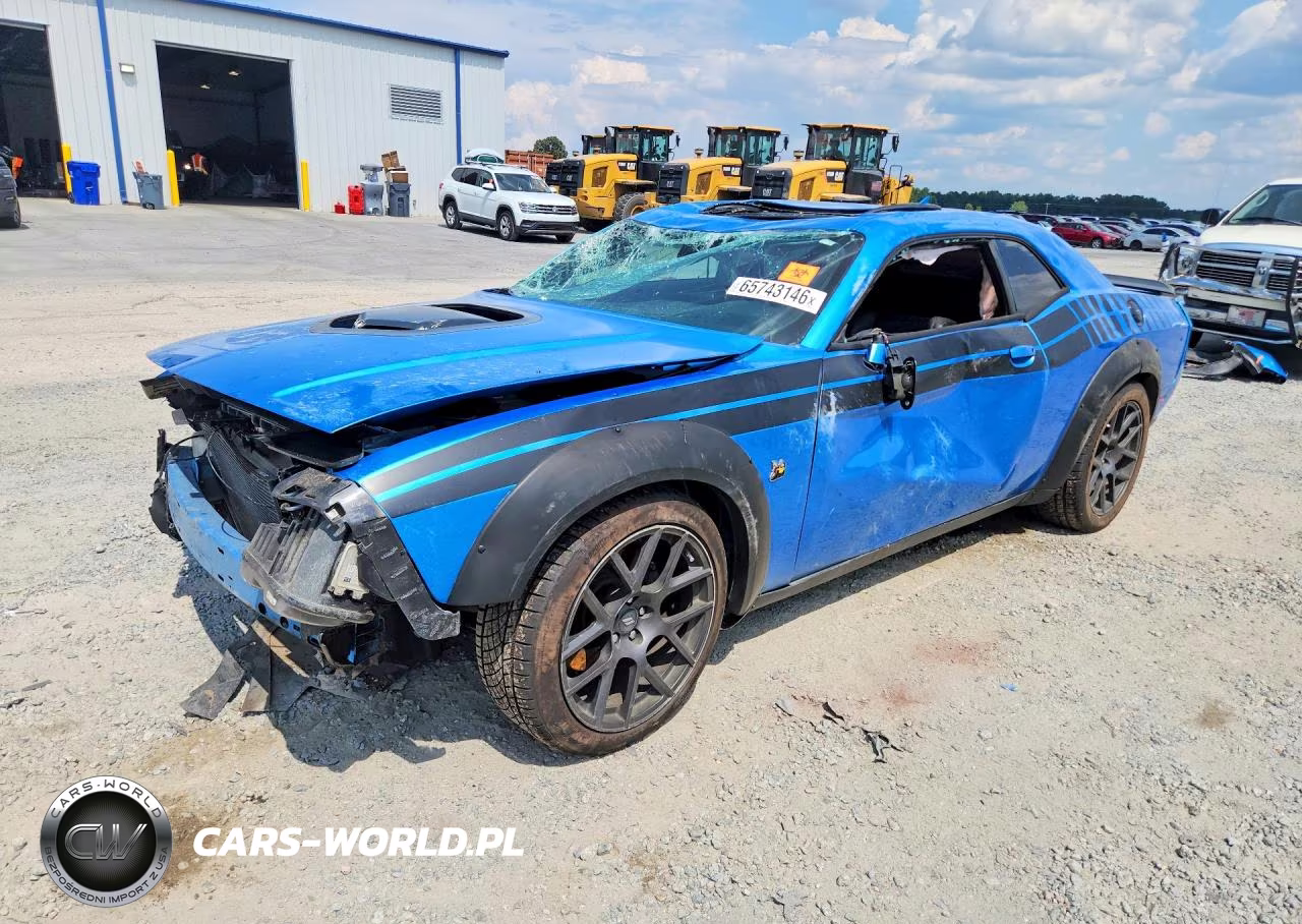 2016 Dodge Challenger R-T Scat Pack VIN:2C3CDZFJ2GH237072 - 1